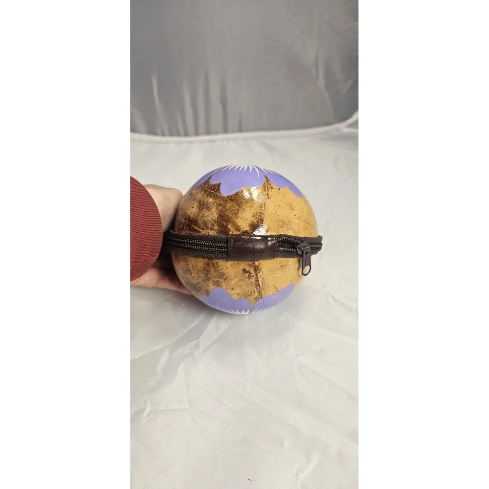 Handmade Hawaii Coconut Shell Purse 
